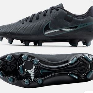 Nike Black Soccer Cleats
